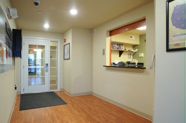 Woodspring Suites Columbus Urbancrest 그로브 시티 내부 사진